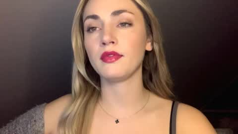 ScarlettxBlonde online show from May 3, 8:15 pm