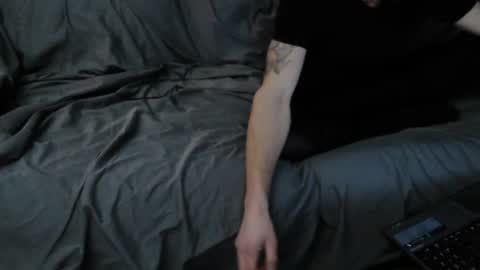 scarrow8 online show from December 4, 5:07 am