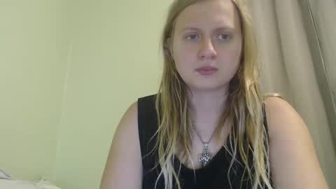 Snapshot of scartit chatting on September 12, 5:09 am ScarTit Bernhard online show from September 12, 5:09 am