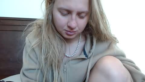 Snapshot of scartit chatting on March 2, 10:05 pm ScarTit Bernhard online show from March 2, 10:05 pm