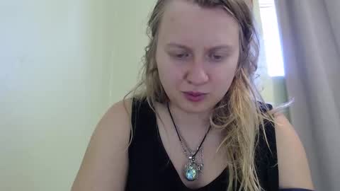 Snapshot of scartit chatting on October 16, 4:28 pm ScarTit Bernhard online show from October 16, 4:28 pm