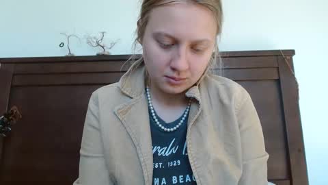 Snapshot of scartit chatting on February 22, 5:02 pm ScarTit Bernhard online show from February 22, 5:02 pm
