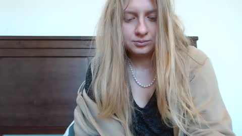 Snapshot of scartit chatting on March 8, 7:42 pm ScarTit Bernhard online show from March 8, 7:42 pm