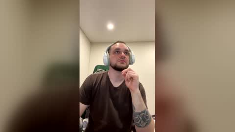 Charlie online show from March 18, 10:15 pm