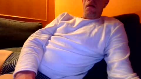 schmuhbaer1 online show from November 2, 6:35 am