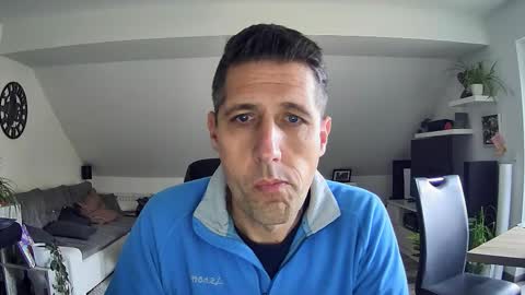 Dildomen online show from December 5, 11:30 am