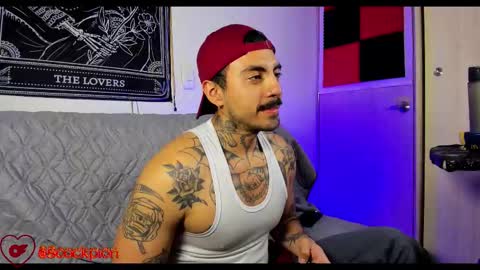 Alejandro help me to reach 200 thumps up online show from February 6, 3:43 am