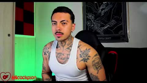 Alejandro help me to reach 200 thumps up online show from October 9, 9:15 am