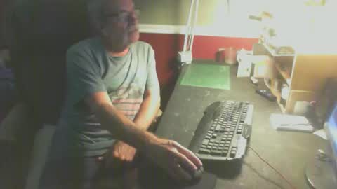 scotsman_62 online show from May 8, 8:09 am