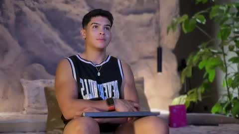 Andrew Flintt online show from March 28, 1:18 am