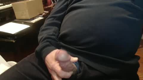 scottbearfun online show from February 3, 4:20 pm