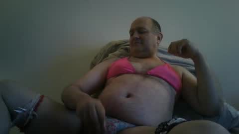 Snapshot of scottforfuhn chatting on October 2, 2:49 pm scottforfuhn online show from October 2, 2:49 pm