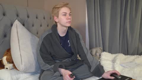 danny online show from February 24, 1:08 am