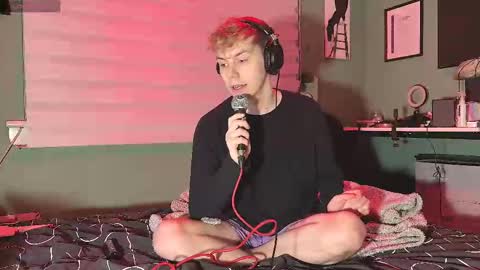 danny online show from February 12, 9:01 pm