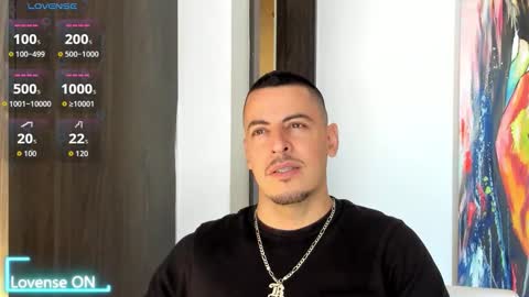 Snapshot of scotty_music chatting on October 5, 3:41 pm Ricardo online show from October 5, 3:41 pm