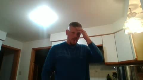 scottydoesntknow0 online show from December 6, 10:24 pm