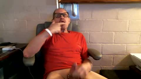 Snapshot of sdh69 chatting on September 28, 7:12 pm eating pussy sucking dick online show from September 28, 7:12 pm