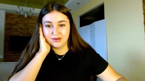 Elizabeth  online show from December 2, 8:45 am