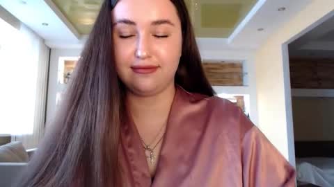 Snapshot of sea_cocktail chatting on December 15, 9:45 am Elizabeth  online show from December 15, 9:45 am