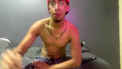 seahorseale online show from March 16, 10:03 pm