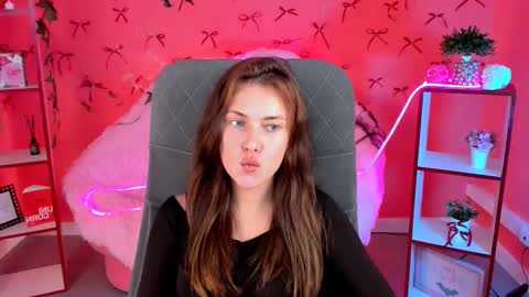 Sea Jorji online show from October 21, 1:59 pm