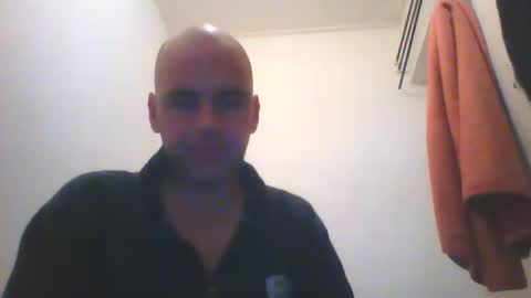 Sean online show from October 24, 9:32 am