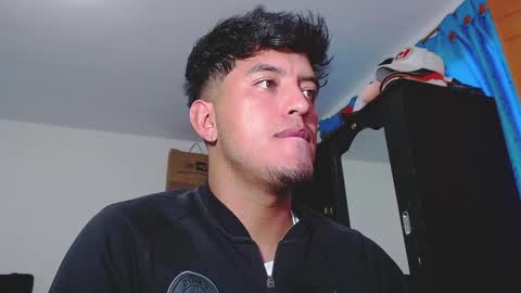 Steven online show from December 3, 7:06 pm