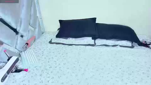 Snapshot of sean_pierre1 chatting on September 19, 3:43 am Sean-pierre online show from September 19, 3:43 am