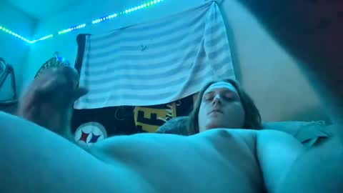 seanoofsss online show from March 4, 2:27 am