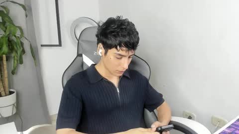 sebastian online show from January 16, 3:10 pm