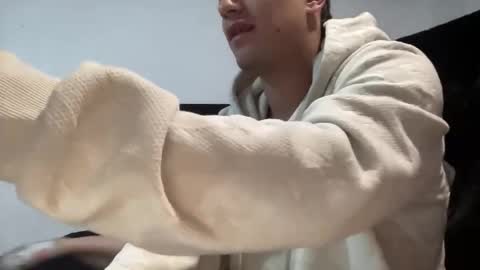 sebasjr112512 online show from January 16, 3:48 am