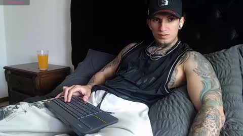 Sebastian online show from January 8, 6:47 pm