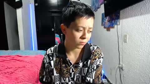 Snapshot of sebastian_posse chatting on March 7, 1:42 am Myystiic online show from March 7, 1:42 am