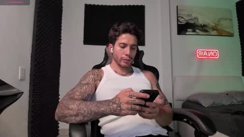 Lucian Sinclair online show from November 21, 3:59 am