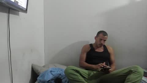 sebatian palacios online show from January 9, 2:22 am