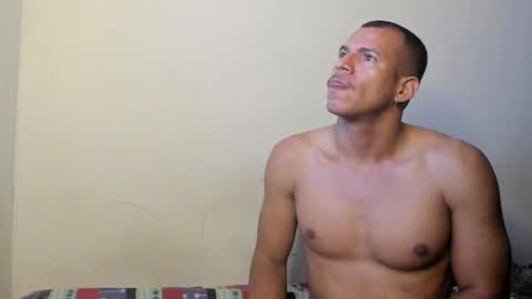 sebatian palacios online show from December 5, 7:10 am