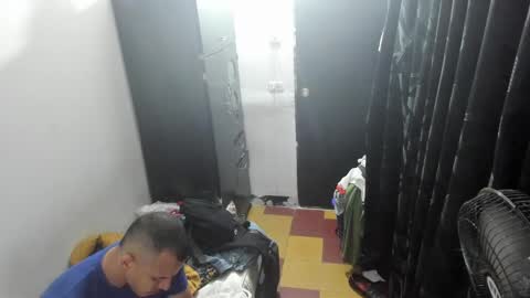 sebatian palacios online show from December 10, 3:20 am