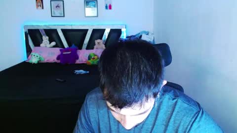 Sebas online show from April 27, 9:56 pm