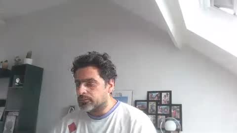 Snapshot of sebix9206 chatting on September 14, 9:55 am sebix9206 online show from September 14, 9:55 am