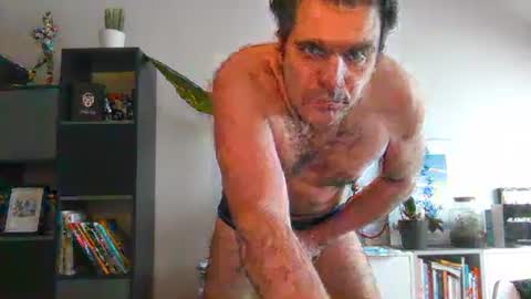 Snapshot of sebix9206 chatting on January 31, 12:18 pm sebix9206 online show from January 31, 12:18 pm