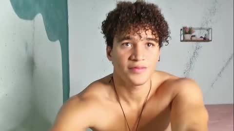 kai online show from December 28, 5:23 am