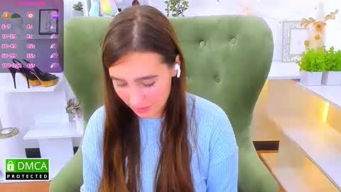 Snapshot of secret__rose chatting on October 10, 9:30 pm Elizabeh online show from October 10, 9:30 pm