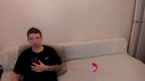 Amanda and  pair in a real life we love each other but can play with you online show from November 6, 9:56 am