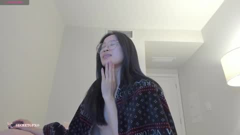 Snapshot of secretgirlfriendxo chatting on December 4, 11:46 am Angela online show from December 4, 11:46 am