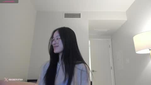 Snapshot of secretgirlfriendxo chatting on February 5, 11:55 am Angela online show from February 5, 11:55 am