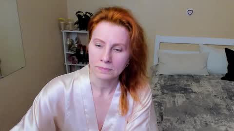 seductive_foxy_ online show from September 29, 1:04 am