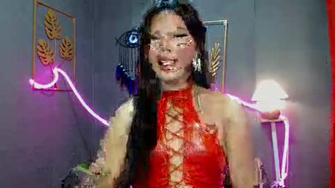 Snapshot of seductress_lust chatting on October 14, 3:09 am cassie online show from October 14, 3:09 am