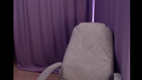 Emily online show from February 27, 10:19 am