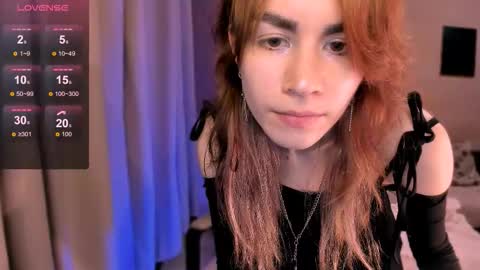 selectrra online show from November 25, 9:13 pm