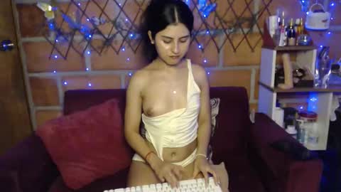 seleena_01 online show from October 27, 11:38 pm